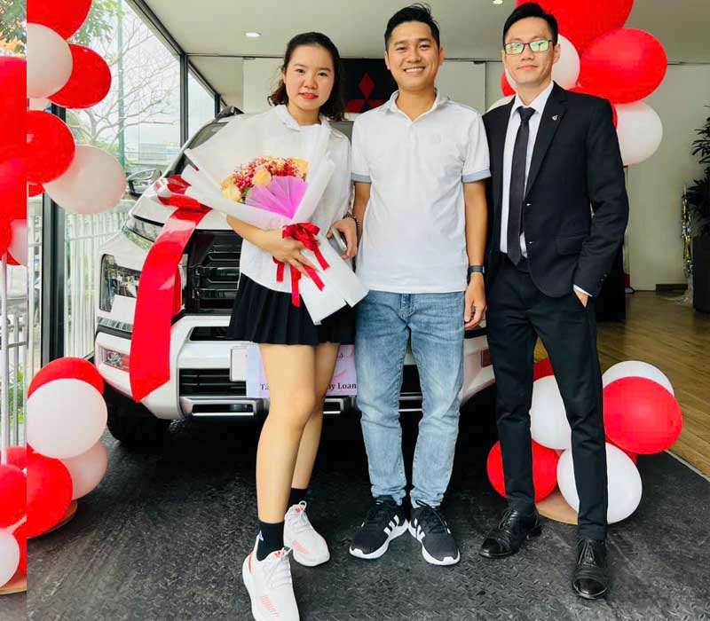Hình ảnh hoạt động tư vấn xe tại Sơn La